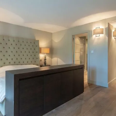 Belle Vila Avec Piscine Privee וילה אנטיב